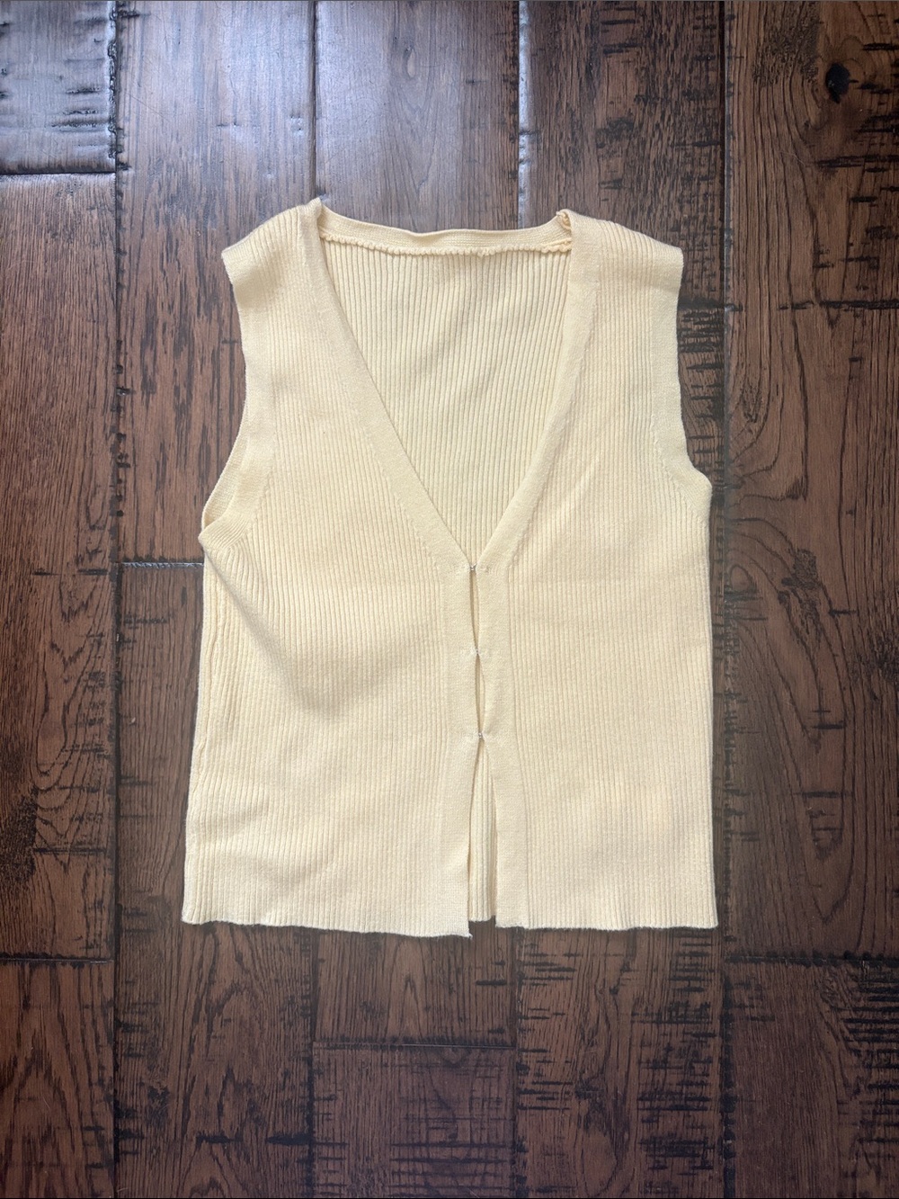 Sleeveless V-Neck Knit Top - Cream